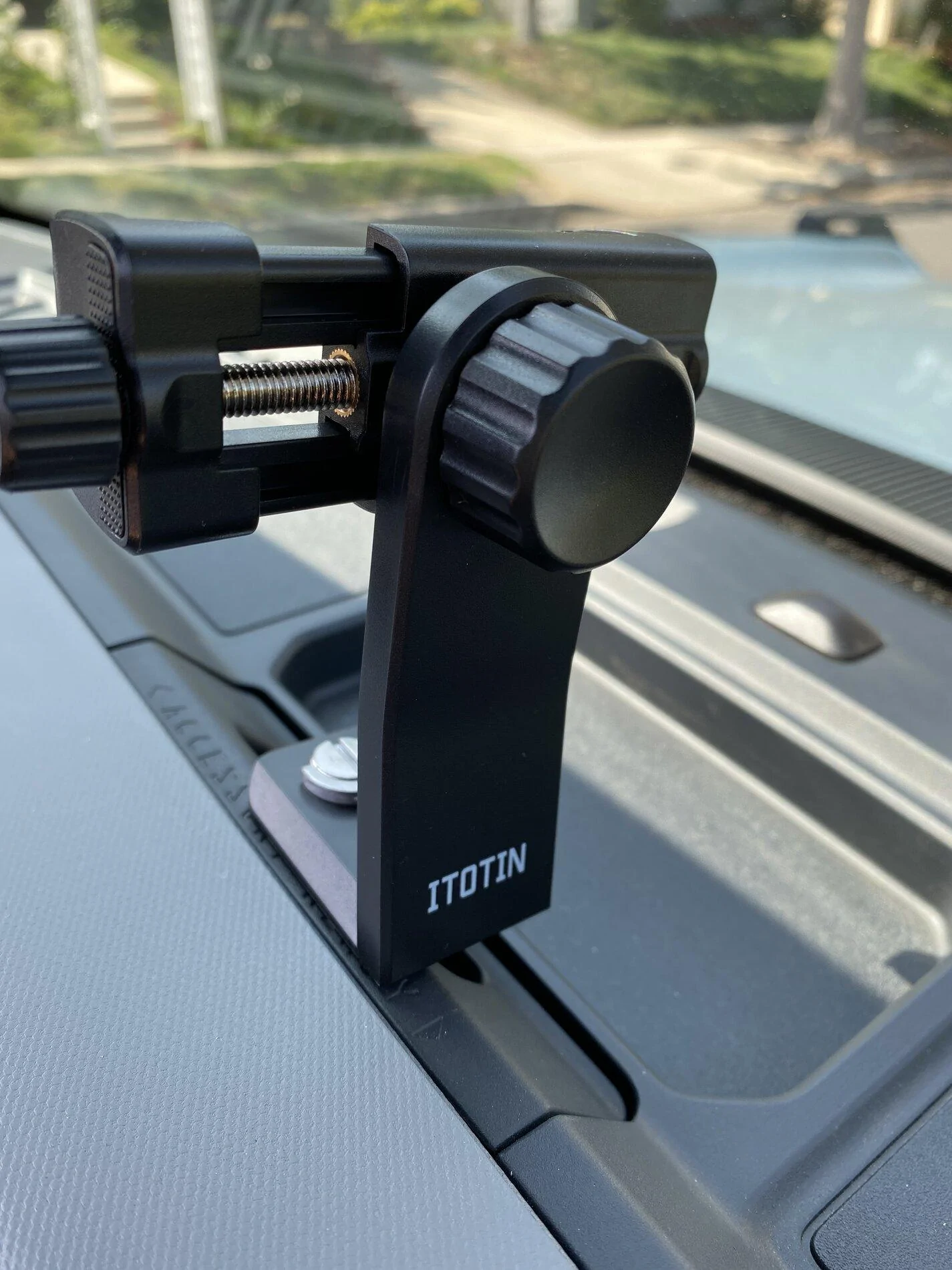 Ford Bronco Under $10 iPhone tripod for Accessory Mount AB4CDF80-9ADA-43DB-B82F-1B038EABA3FF