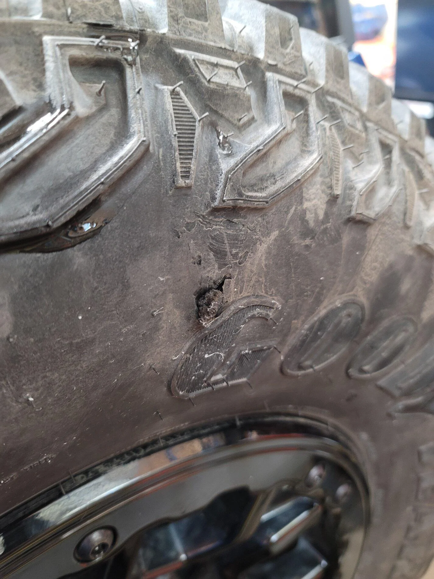 Ford Bronco Mounted Spare Tire Confirms TPMS in Spare (5 Total on Bronco) 20210822_110417