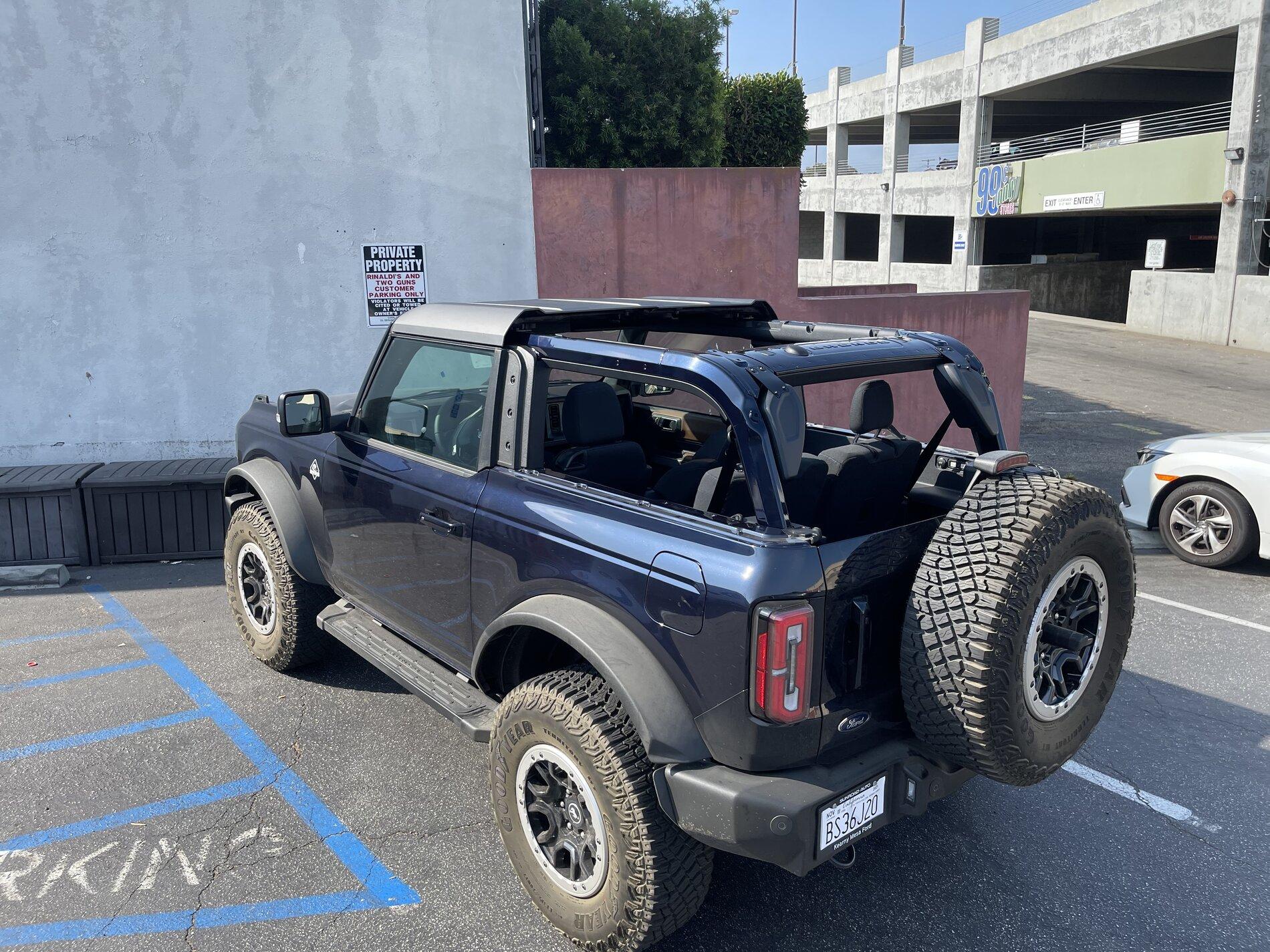 Ford Bronco ANTIMATTER BLUE Bronco Club FBDBF5BD-5E58-4069-9121-451292EB0690