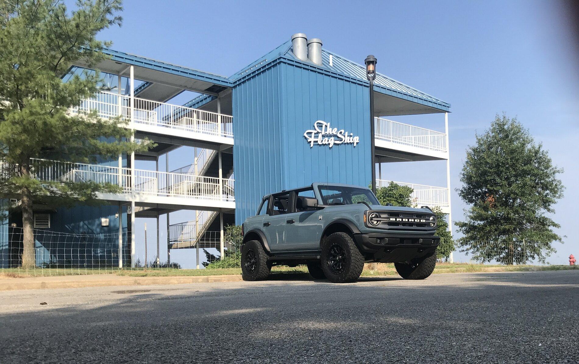 Ford Bronco Down the Bronco Rabbit Hole with Alice: 24Hrs with dealer demo🐇🐰 5CF5AA46-39E6-4339-AE8B-53E170E1715D