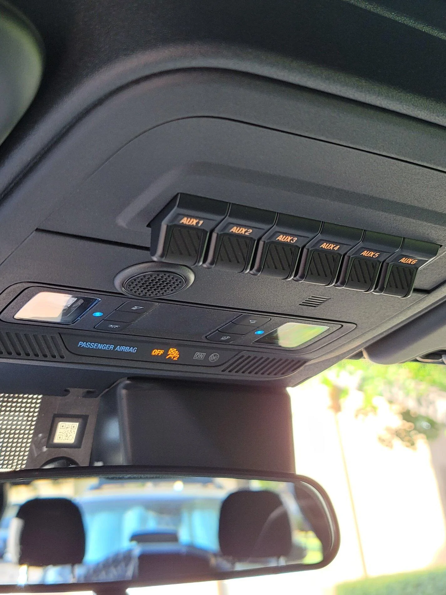 Ford Bronco Auxiliary Switches in Overhead console 20210729_181640