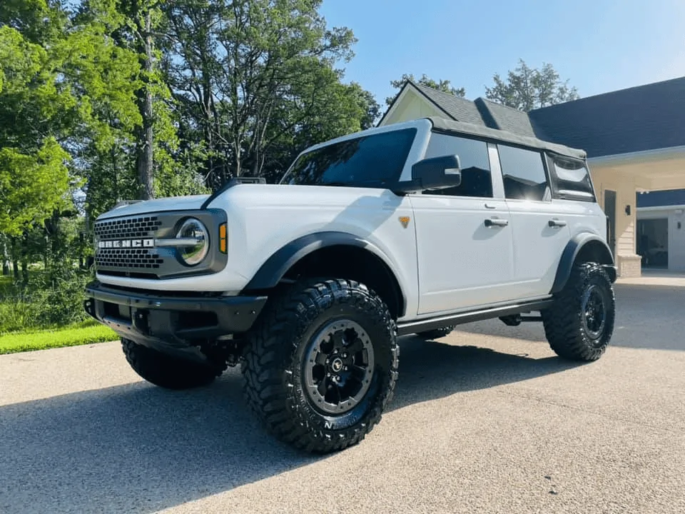 Ford Bronco Manual Badlands SelfSquatch 1629914943444