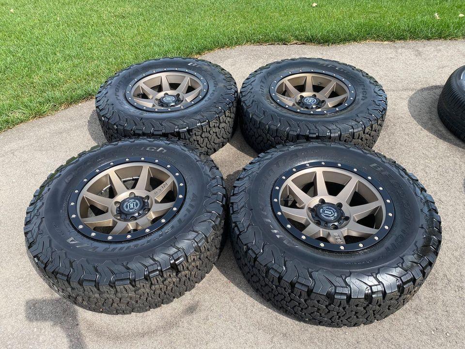 Ford Bronco 0 Offset Wheels. Need Spacers? 240623271_10225829117263505_4899280806144835515_n