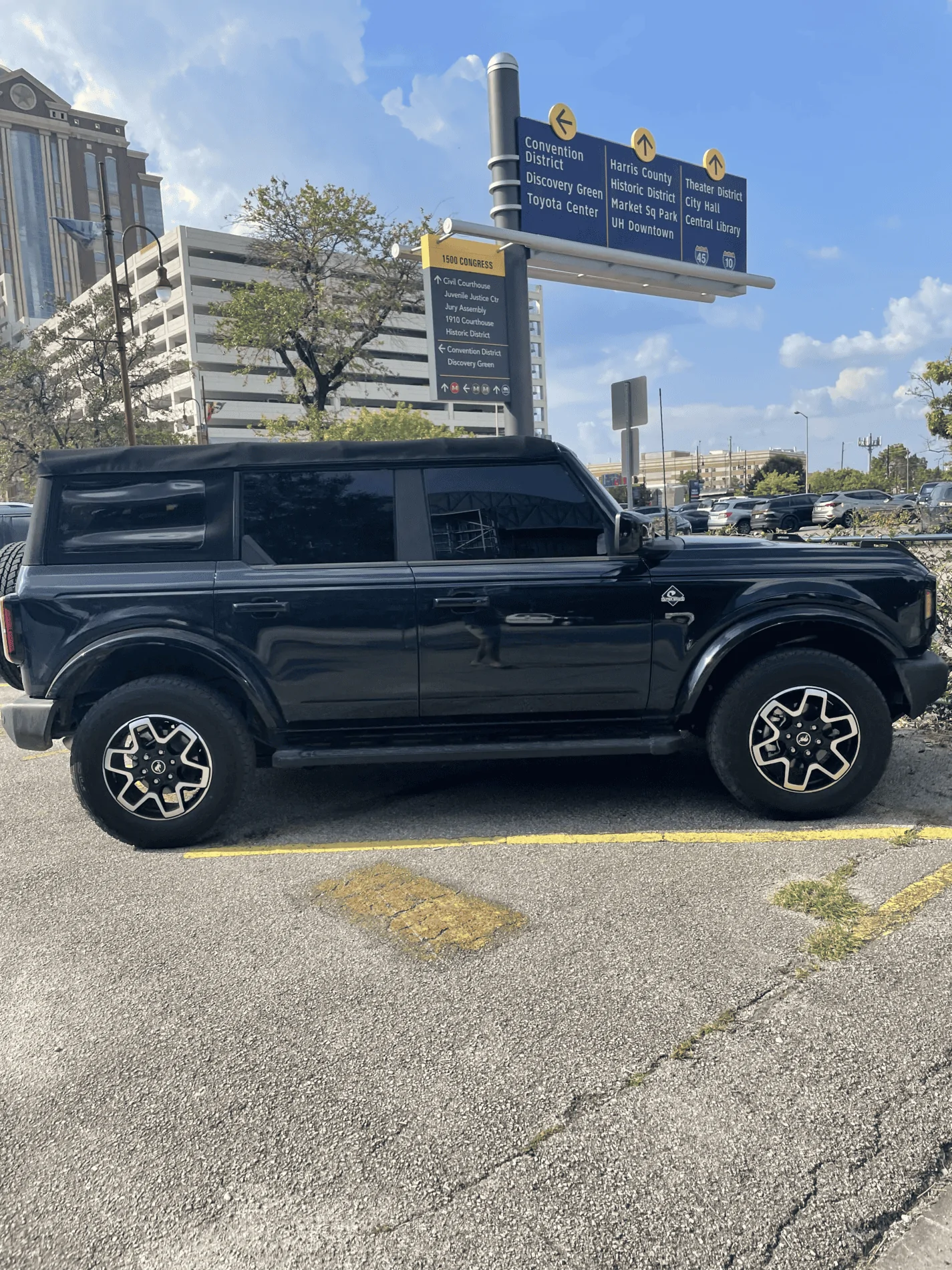 Ford Bronco Houston Area member Roll Call! IMG_7620