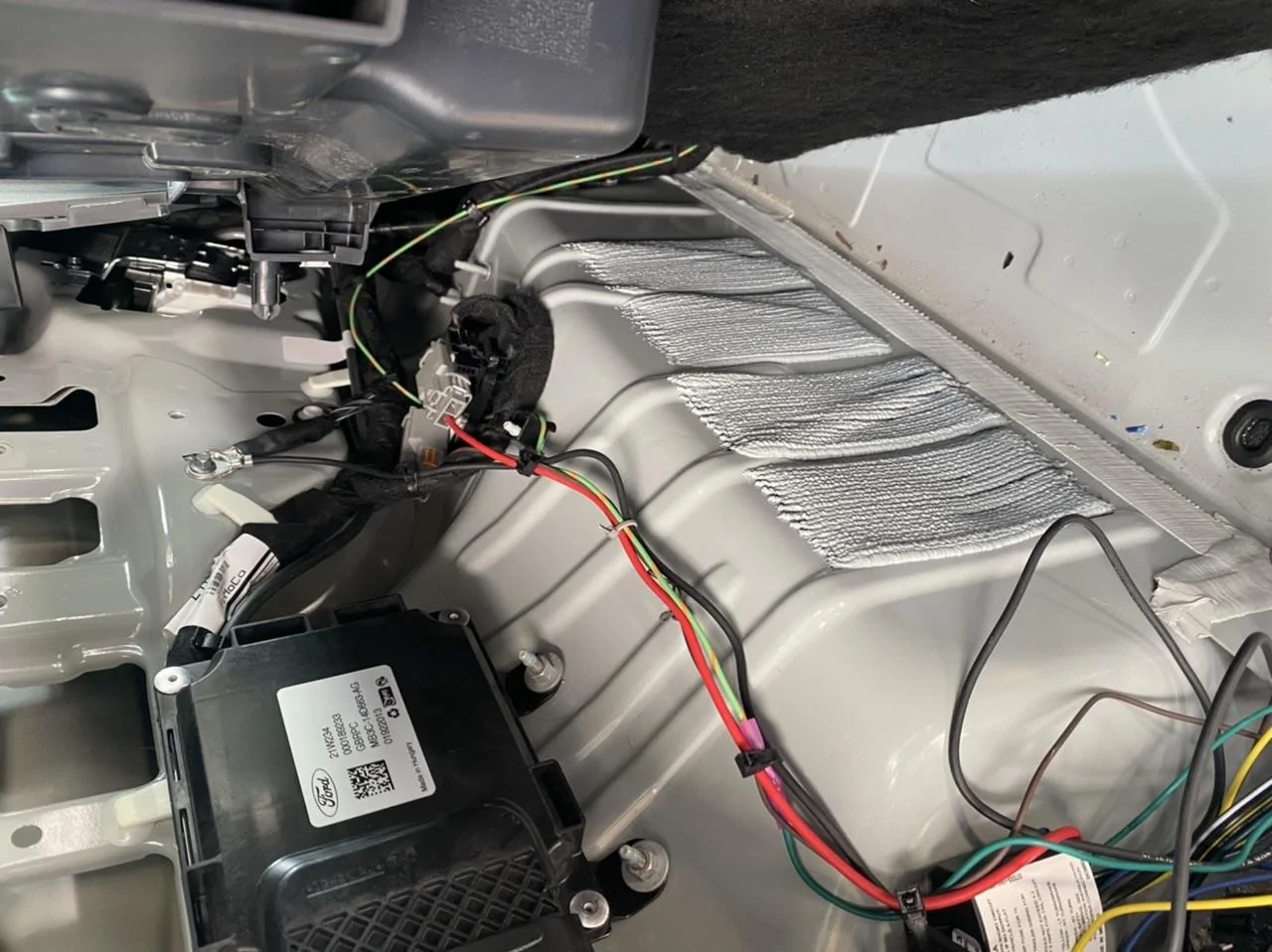 Ford Bronco Tow Package arrived - contents inside 67DBC300-2025-4B8C-B130-13A35B9E58F5