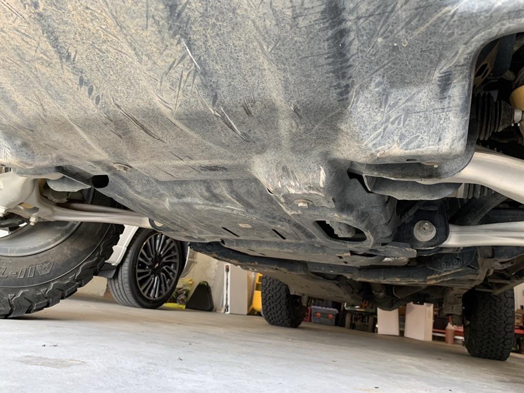 Ford Bronco Ground Clearance Difference 2.3L and 2.7L Chassis UNADJUSTEDNONRAW_thumb_b15