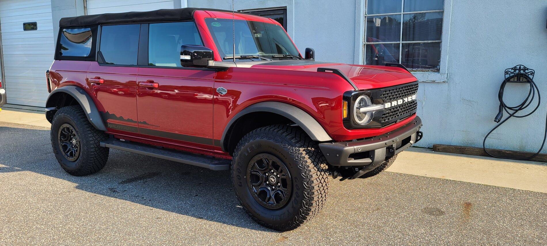 Ford Bronco RAPID RED Bronco Club 20210824_172645