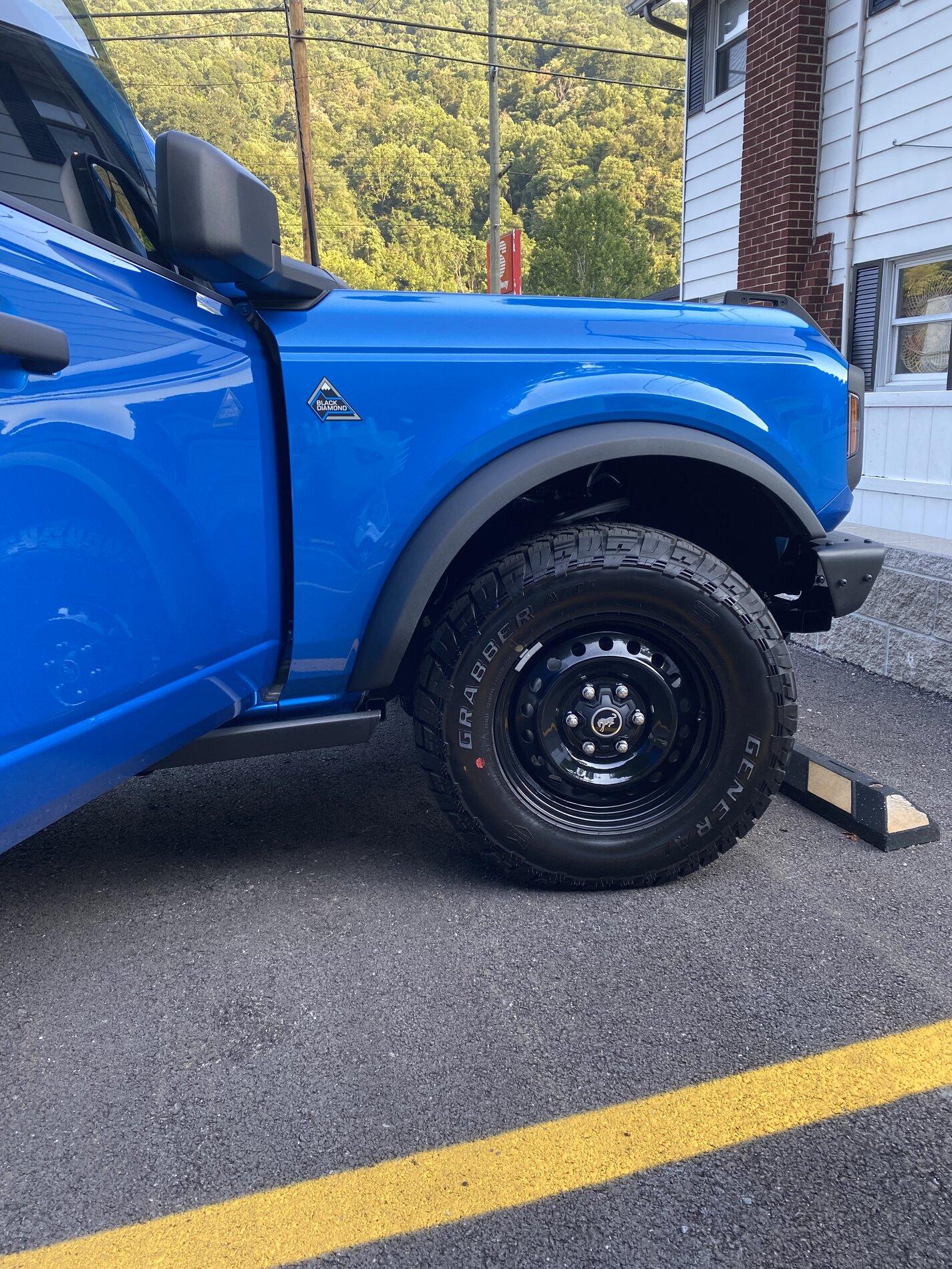 Ford Bronco Ultimate Black Diamond Non-Sasquatch pics thread F241CB02-0E60-4F89-BA2D-D15FFB20D938