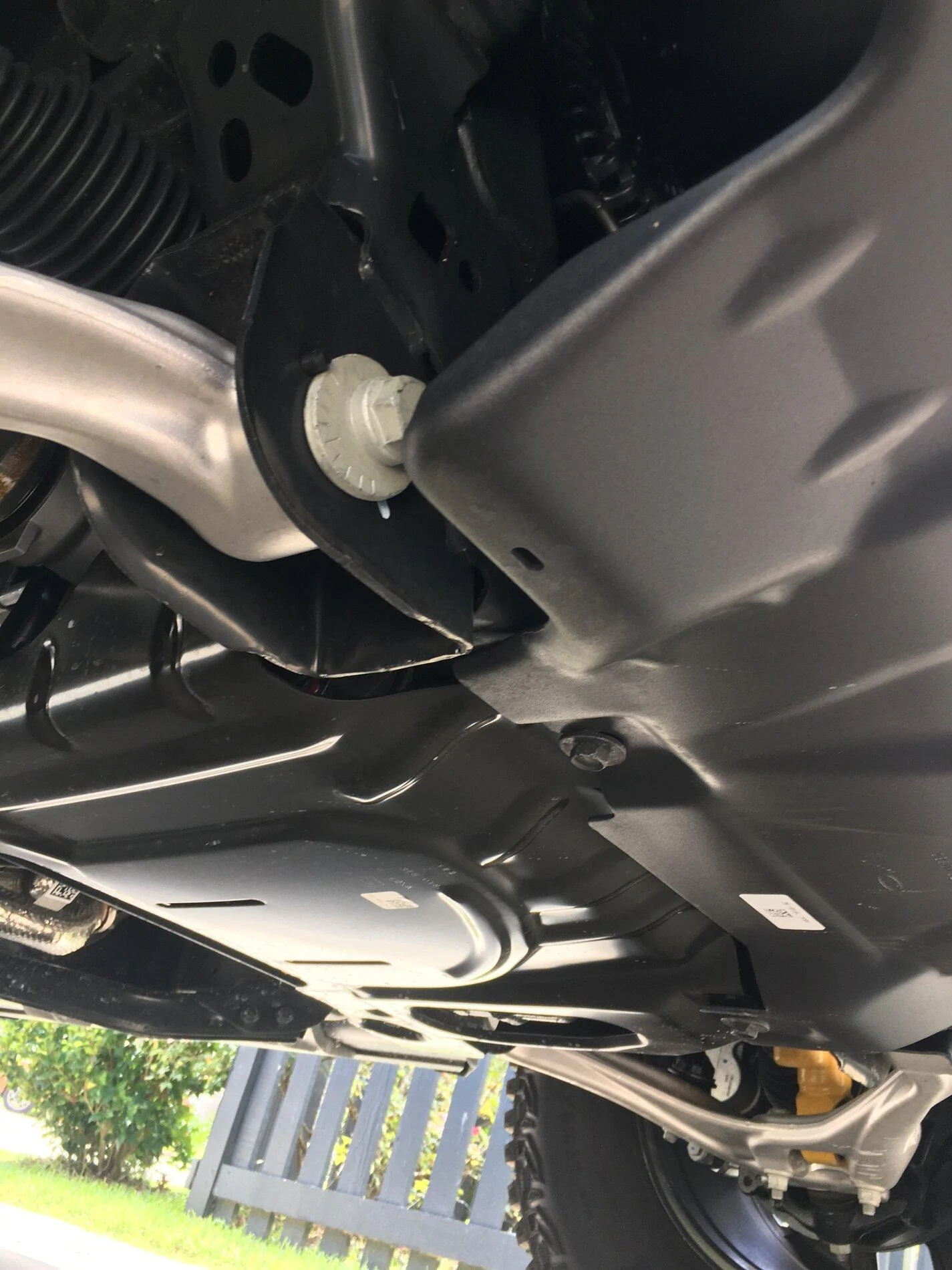Ford Bronco Do skid plates come with base Sasquatch? E3DF0A83-7A8A-431D-90EB-11EF590CE4B6