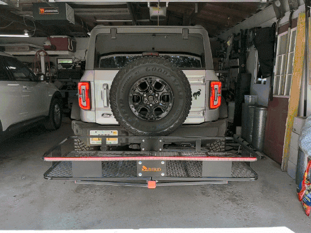 Ford Bronco Curt folding cargo basket PXL_20210829_164310172._exported_stabilized_1630256995131