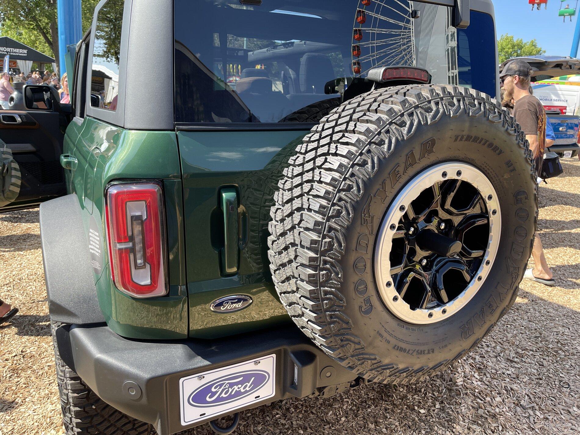 Ford Bronco Eruption Green Bronco Outer Banks spotted at MN State fair cd19e937-3c63-49ff-bf9a-9c896650c161-jpe
