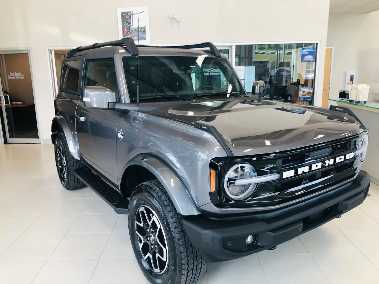 Ford Bronco Carbonized Gray Paint Thread 647972016