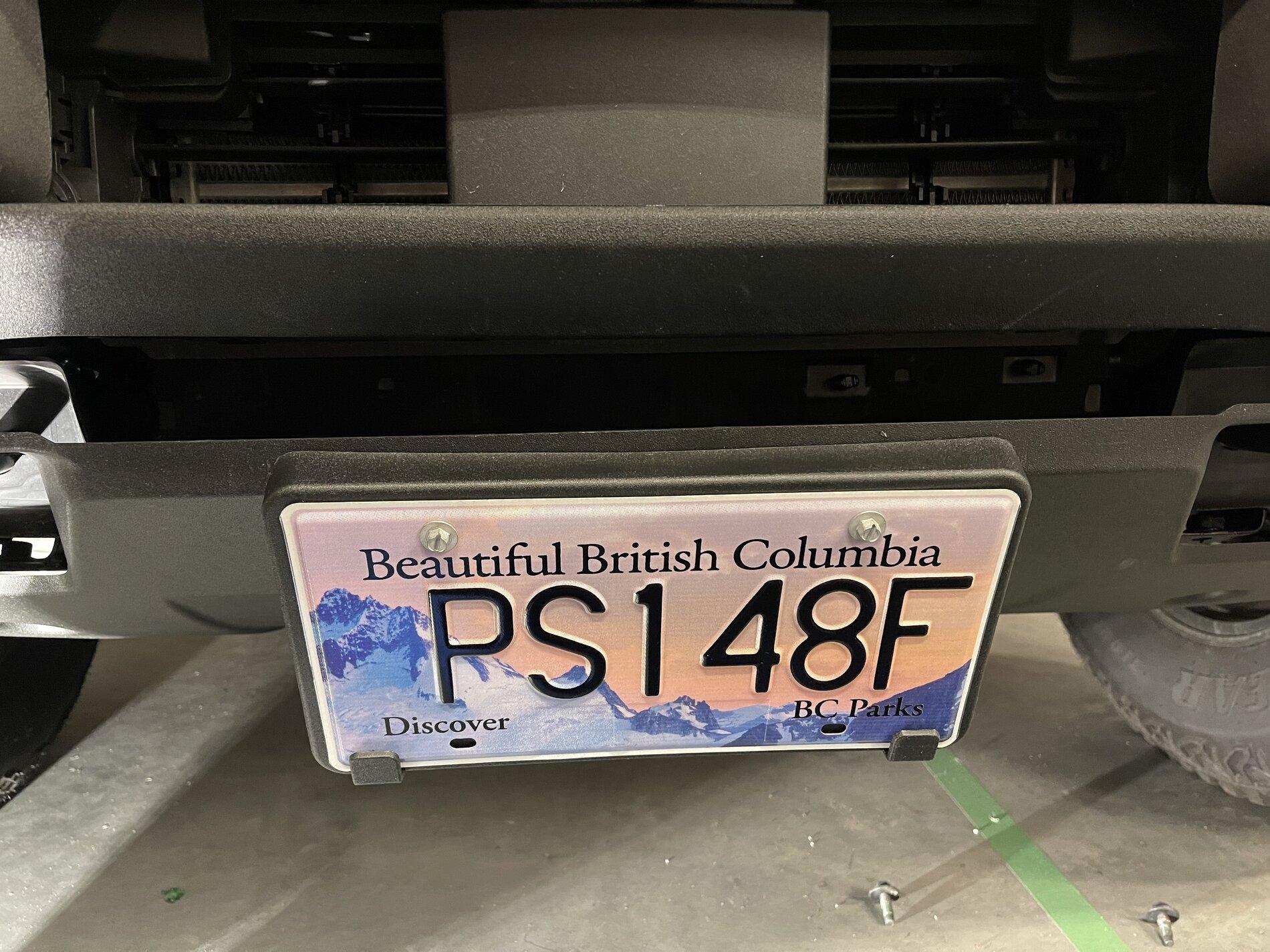Ford Bronco Front License Plate Mounting Location BDEAA64B-A497-463C-80DA-1CBEFB413542
