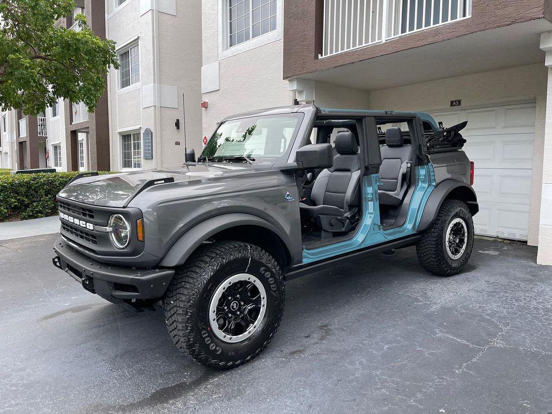 Ford Bronco Color Wraps CG wra