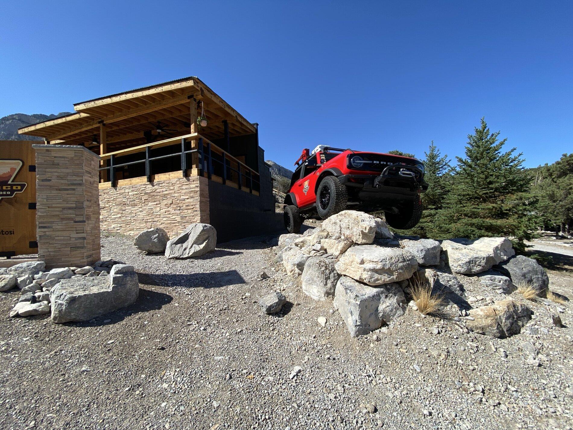 Ford Bronco Off-Rodeo Nevada Mt. Potosi Picture Dump F8268115-5863-4AC7-AFE3-9E521182E527
