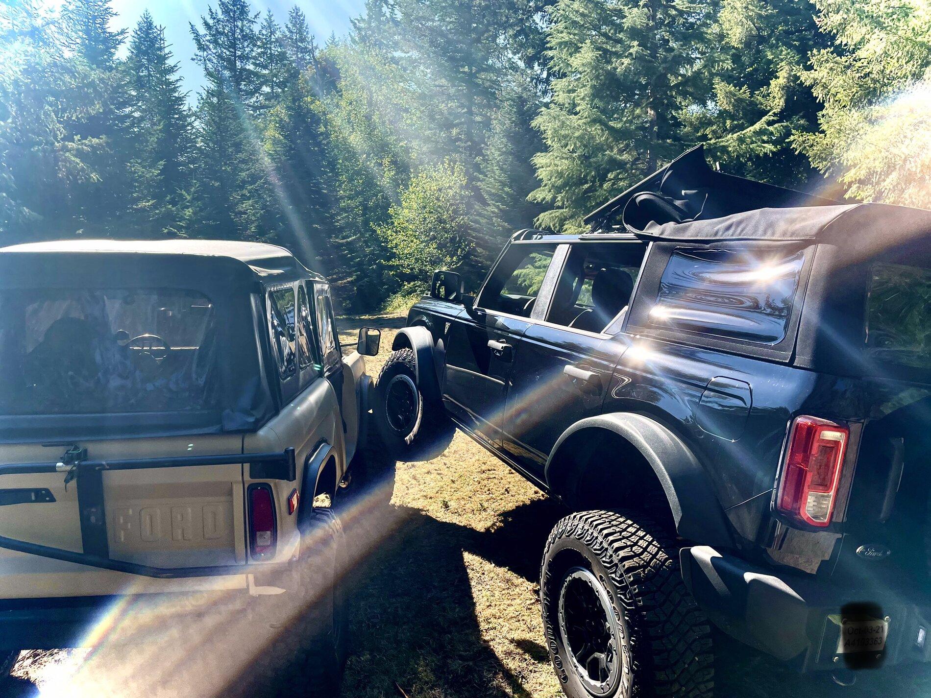 Ford Bronco Built 49 years apart… ’21 Basequatch vs ‘72 U-15 EC6F2EF8-AD6D-4D1E-B5F6-EAB425D490E2