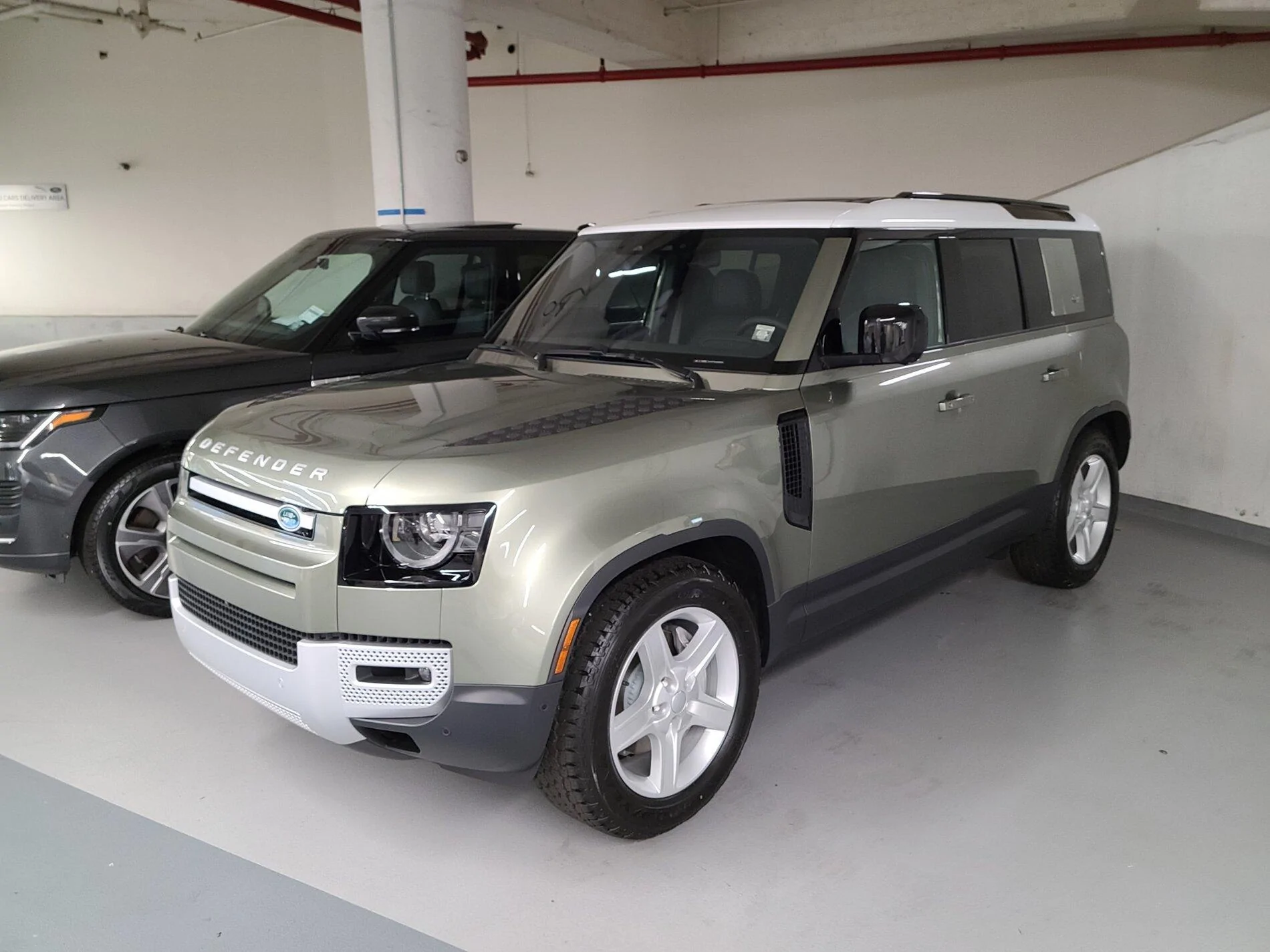Ford Bronco Compared to a Defender - some general thoughts and concerns. defender1