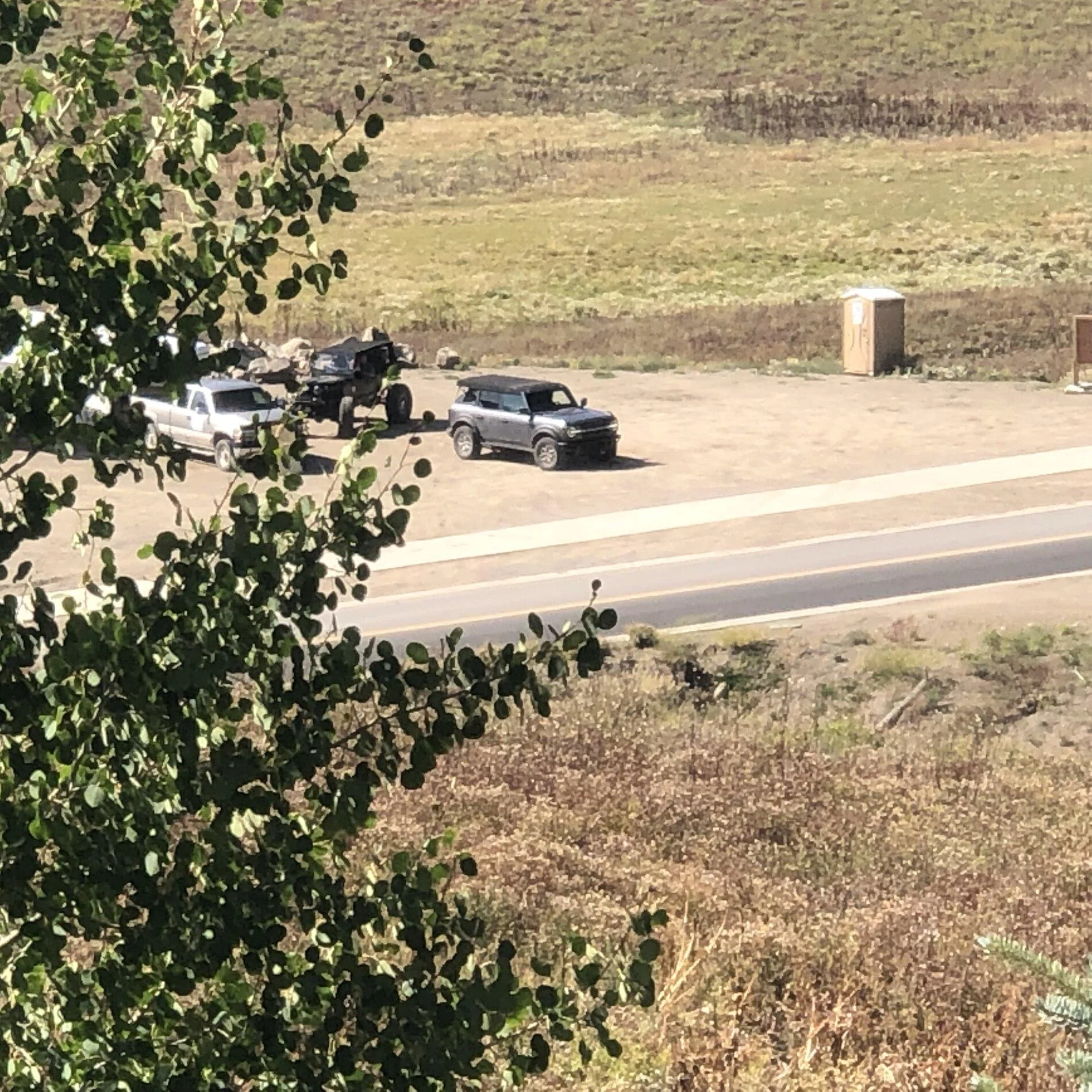 Ford Bronco In the wild 4624E687-6A4F-47C6-B39F-D40094F9166C