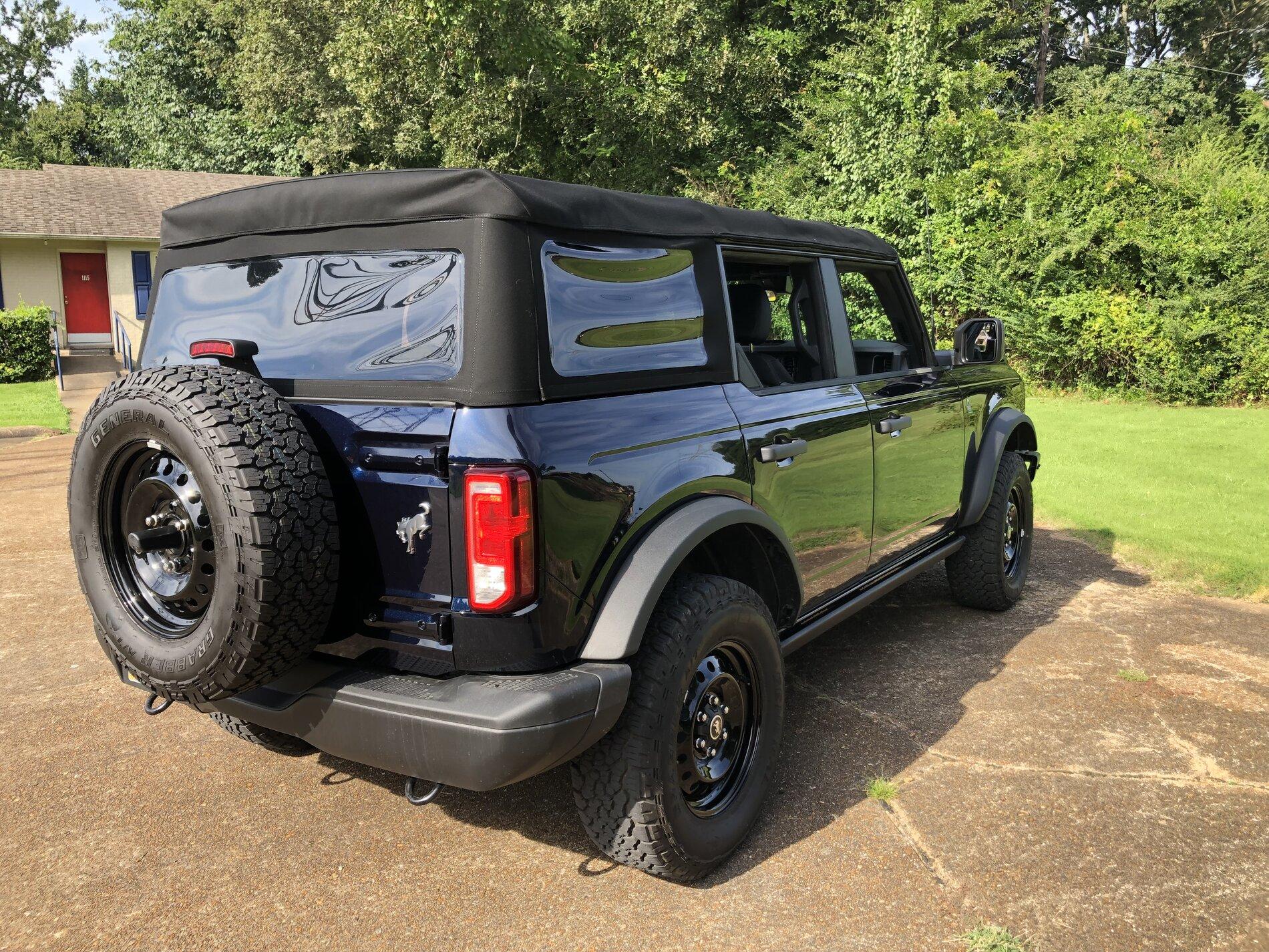 Ford Bronco Ultimate Black Diamond Non-Sasquatch pics thread FA6667FF-FA31-4896-9795-74C4D9F0E70F