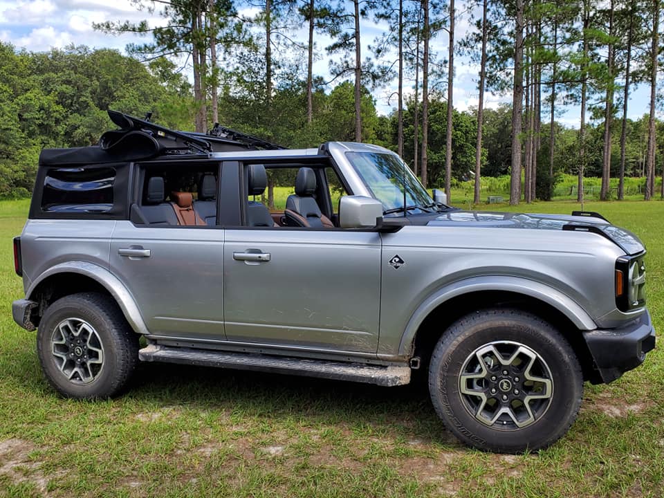 Ford Bronco Mud flaps/ Splash guards for Outerbanks Top down side