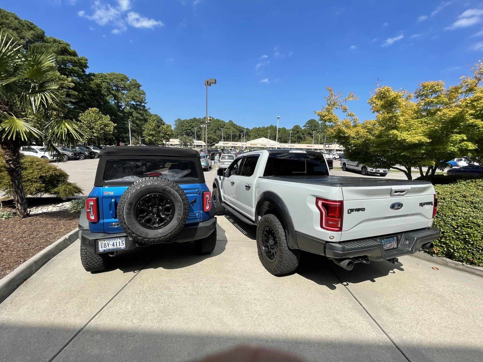 Ford Bronco Bronco Wildtrak VS F150 Raptor Comparison with Photos N3a1C7qQRkW5oAkwGCJ7DQ