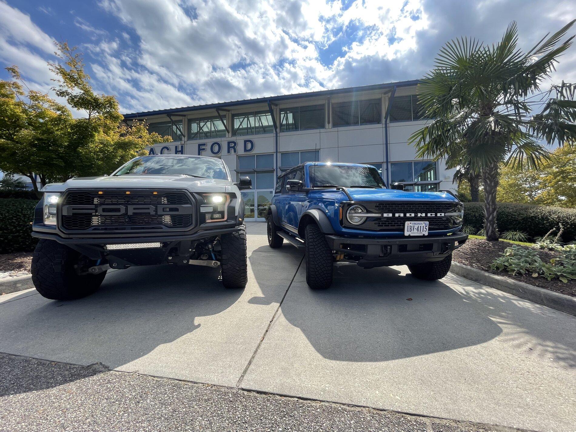 Ford Bronco Bronco Wildtrak VS F150 Raptor Comparison with Photos +7szbn2eQgK%UGvTPCuoDA