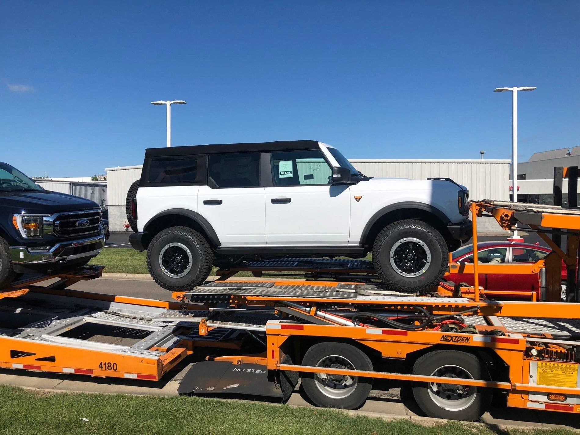 Ford Bronco 🛠 8/30 Build Week Group IMG_3136
