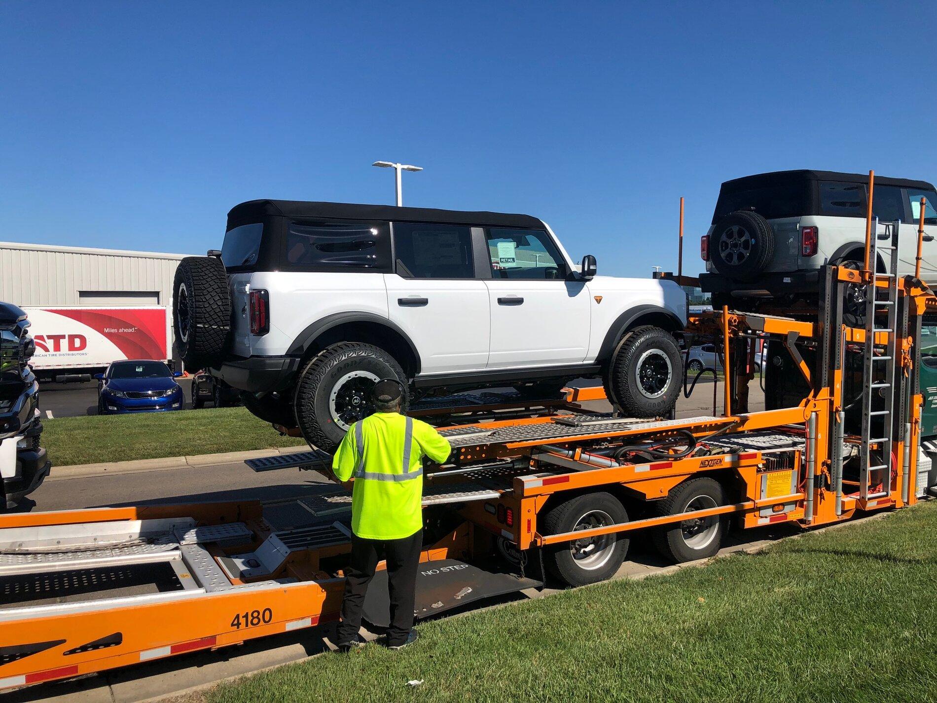 Ford Bronco 🛠 8/30 Build Week Group IMG_3137