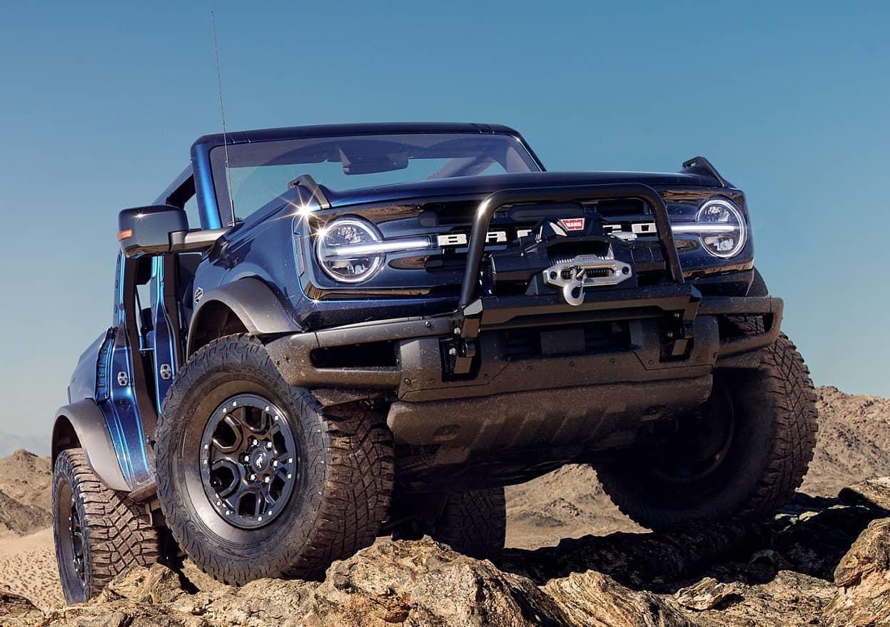 Ford Bronco What interior best with Antimatter Blue? 18F2BECB-E796-4EF9-88C0-9199ECB9E72B
