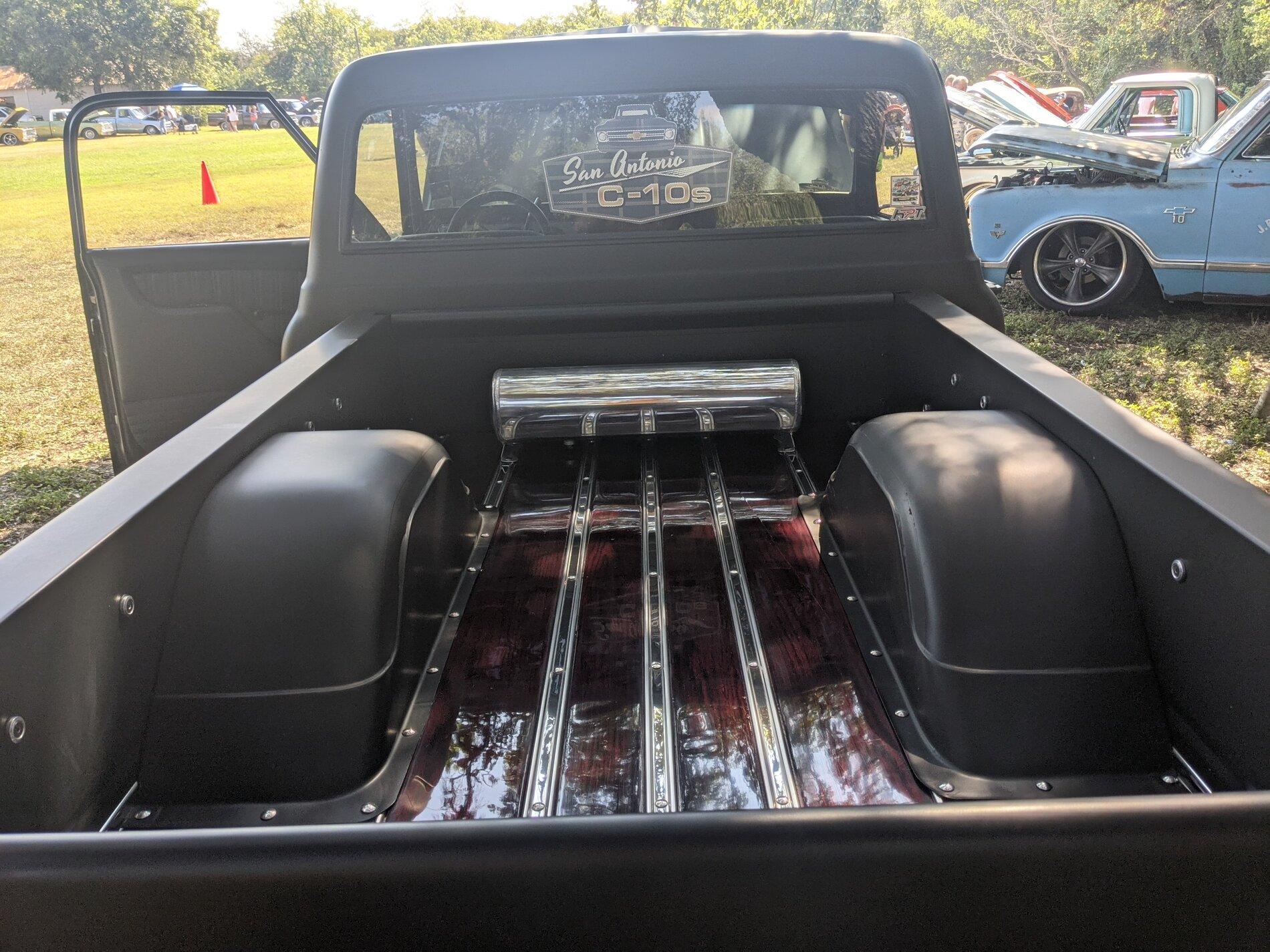 Ford Bronco Learned that Jeep hate is real PXL_20210911_161239556.MP