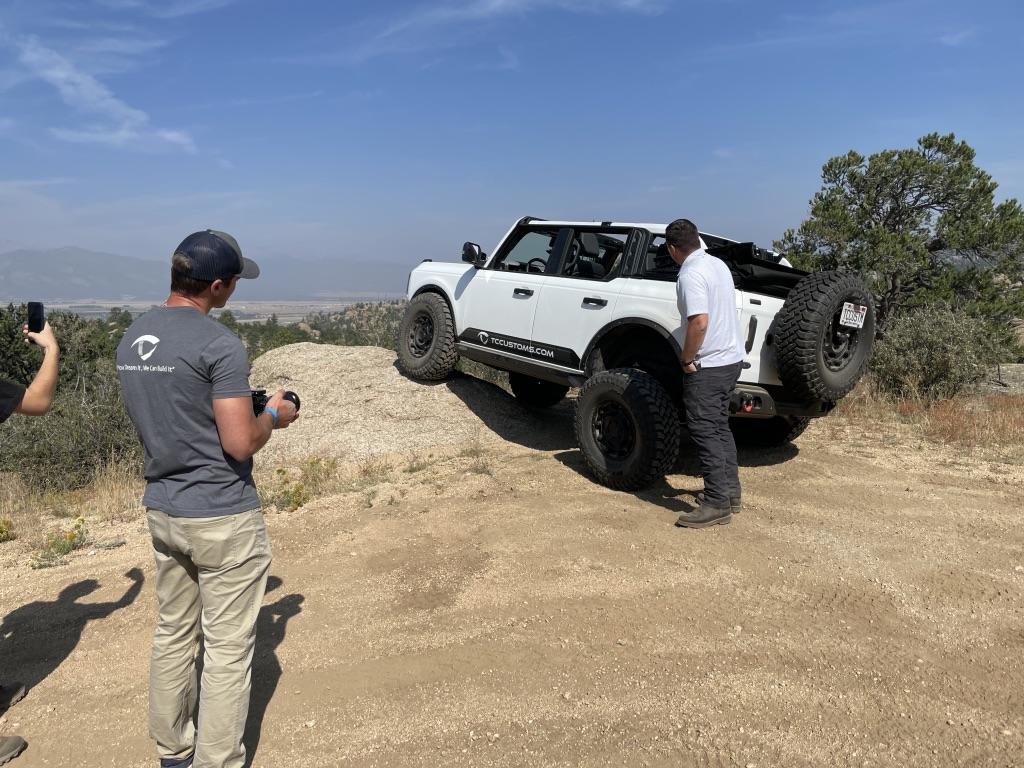 Ford Bronco Bronco Super Celebration West Highlights?!?!? UNADJUSTEDNONRAW_thumb_b85