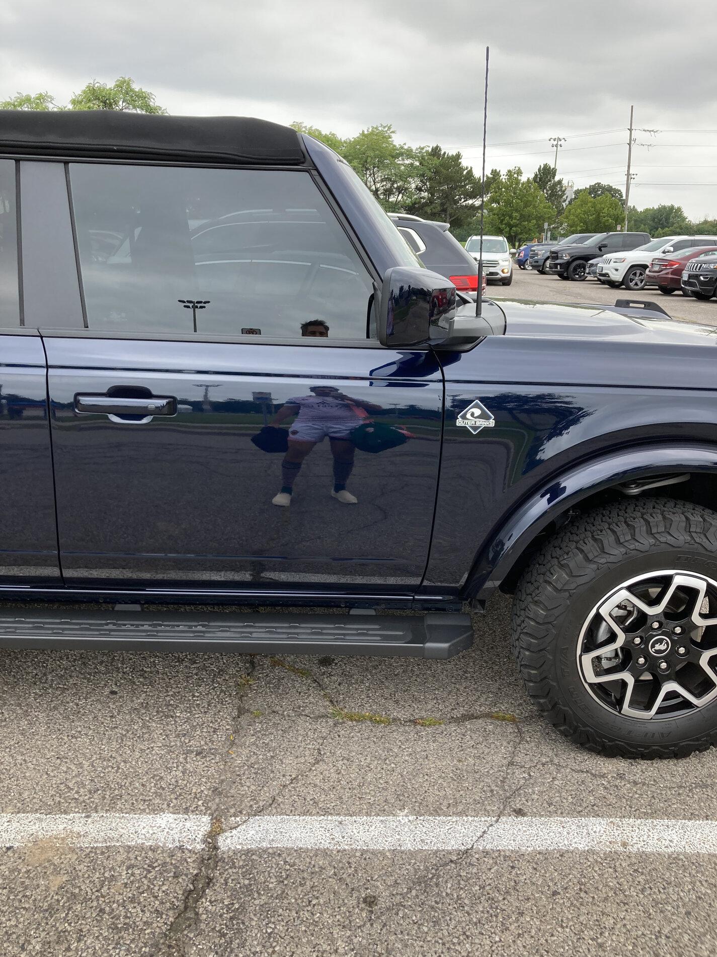 Ford Bronco 2 Door or 4 Door ? 20DA7CF0-C1C4-4630-BEAA-B7F23AA3BC15