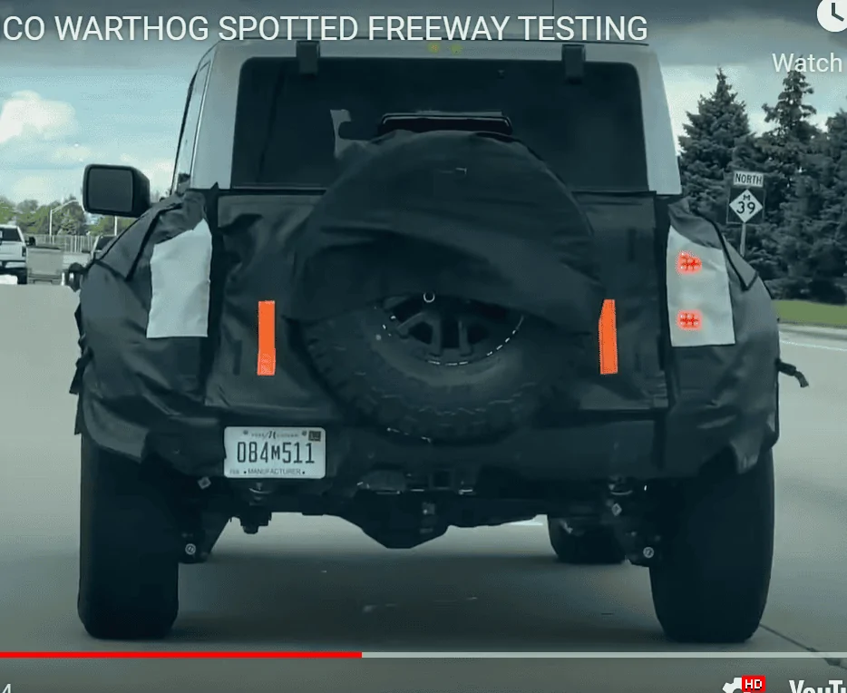 Ford Bronco Video: Bronco Raptor spotted with FORD grille, amber DRL, wide third brake light 1631598641080
