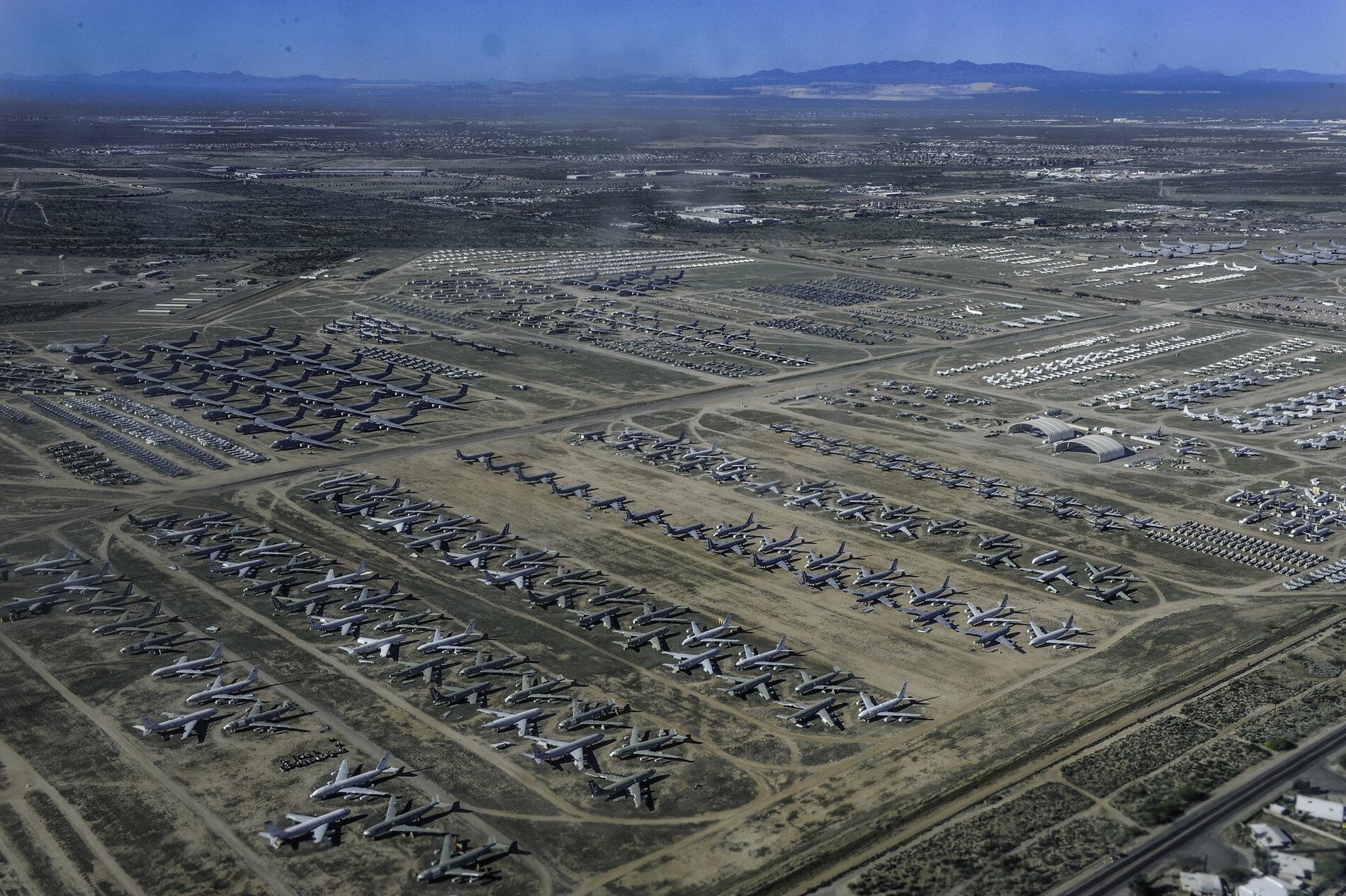 Ford Bronco *** DIRT MOUNTAIN Broncos - Built, Shipped, Delivered Tracker*** Aerial_view_of_Davis-Monthan_AFB_AMARG_in_March_2015