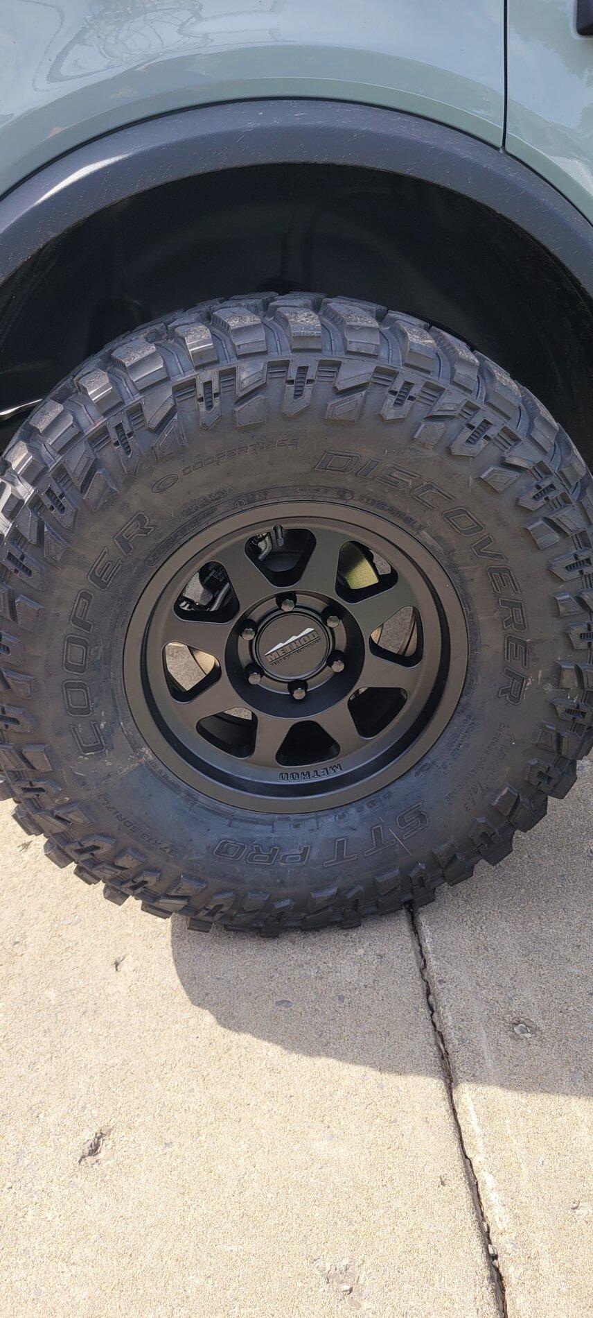 Ford Bronco My Black Diamond Bronco with 37's, 2" spacers, 4WP upper control arms & rear track bar, Method 701 20210915_142637