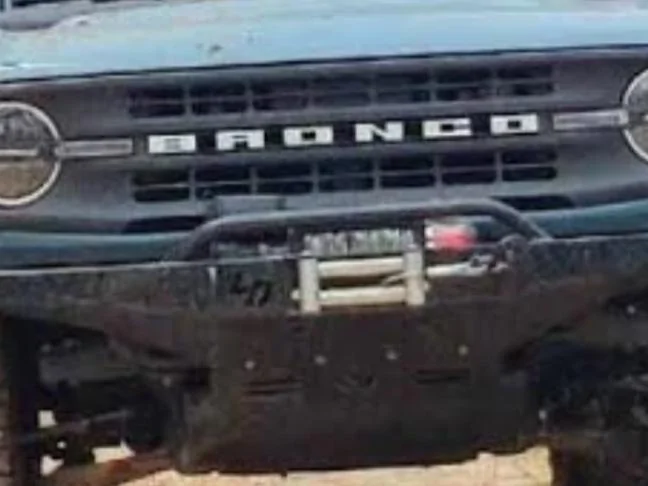 Ford Bronco Lifted OBX mud stuck from the jump. Black diamond says- hold my beer! FDD31F09-1B84-4150-8E1E-0E779173797C