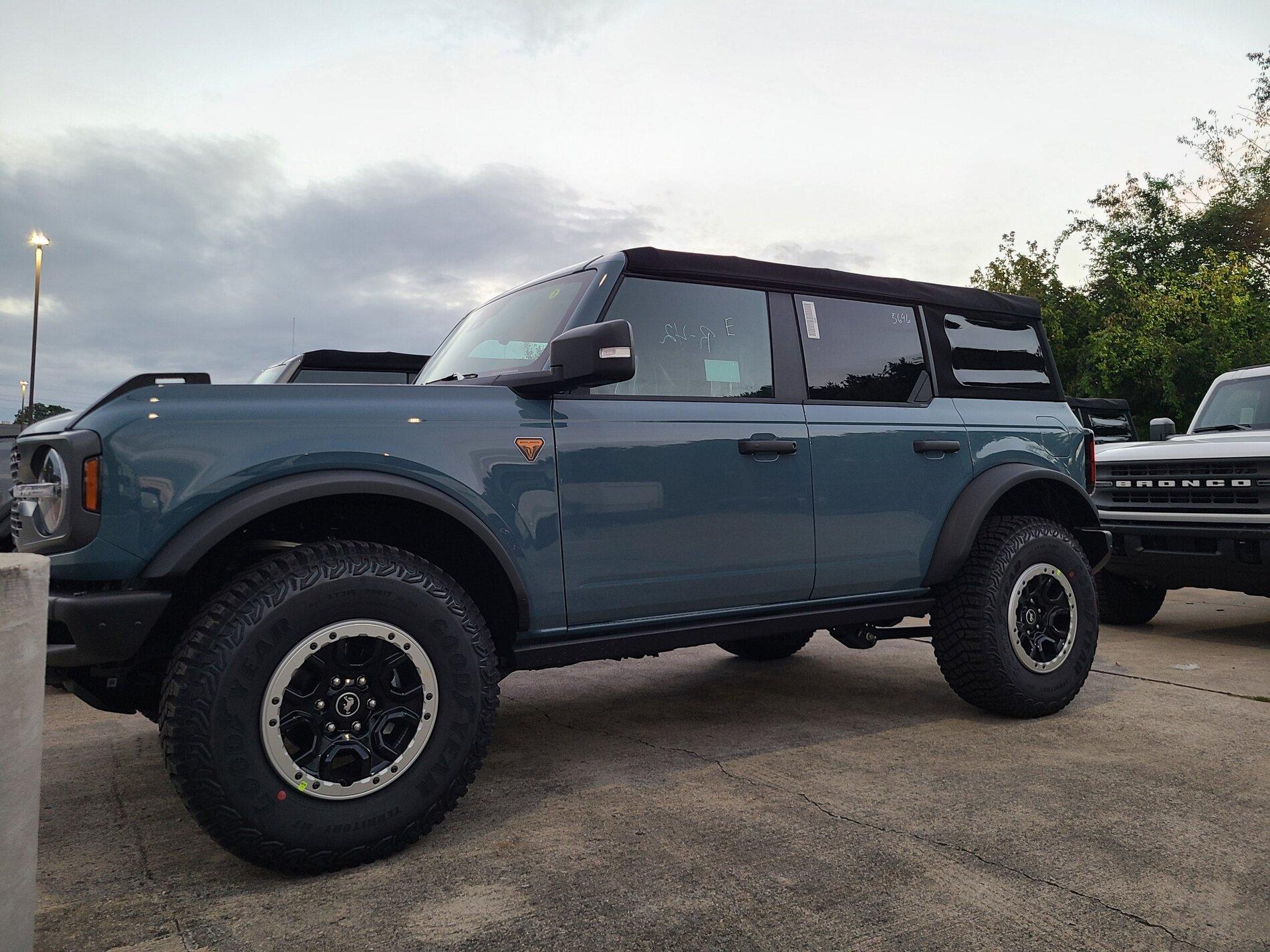 Ford Bronco 🛠 9/6/21 Build Week Group Bronco