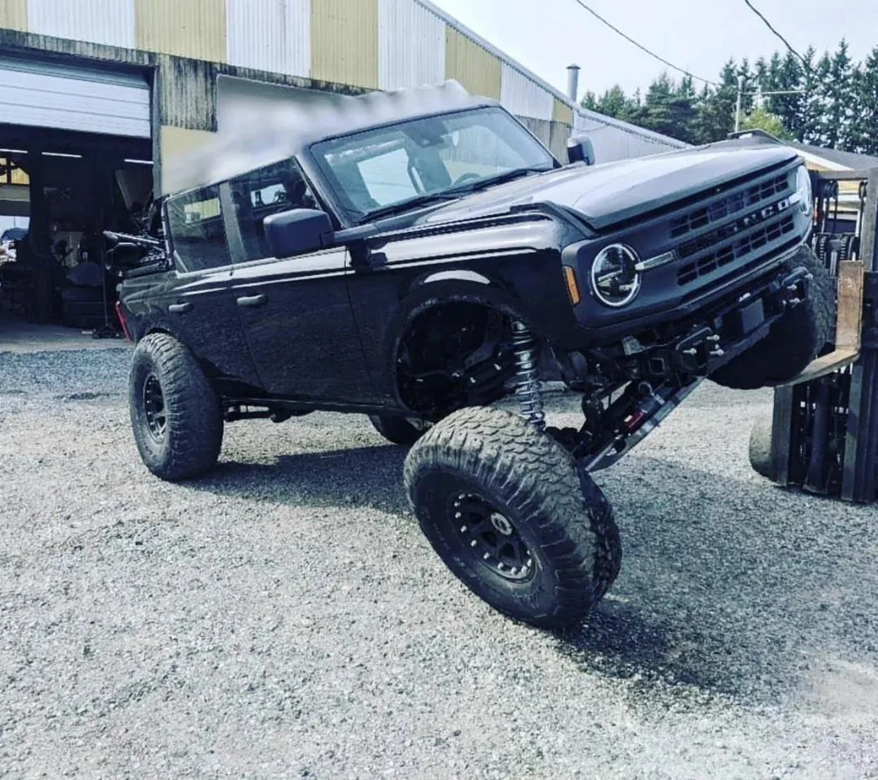 Ford Bronco DelFab Solid Axle Swap Bronco SEMA Build Stretching Out 🐎 20A938D8-A787-4F93-A9A3-0FF5C0946C3F