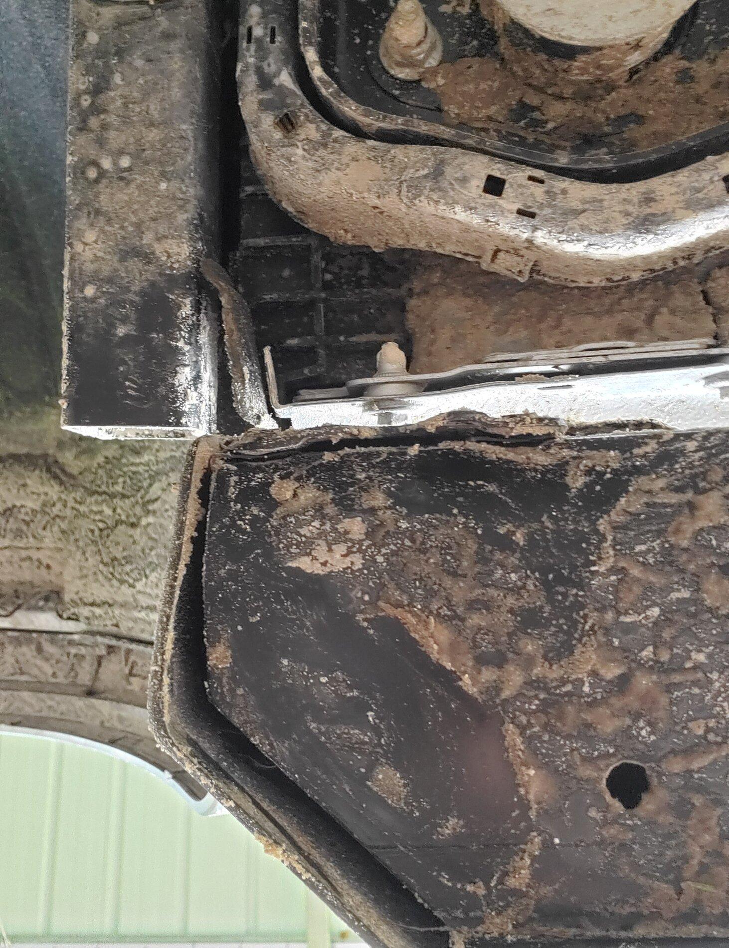Ford Bronco What are you using for MUD FLAPS? 20210918_084342