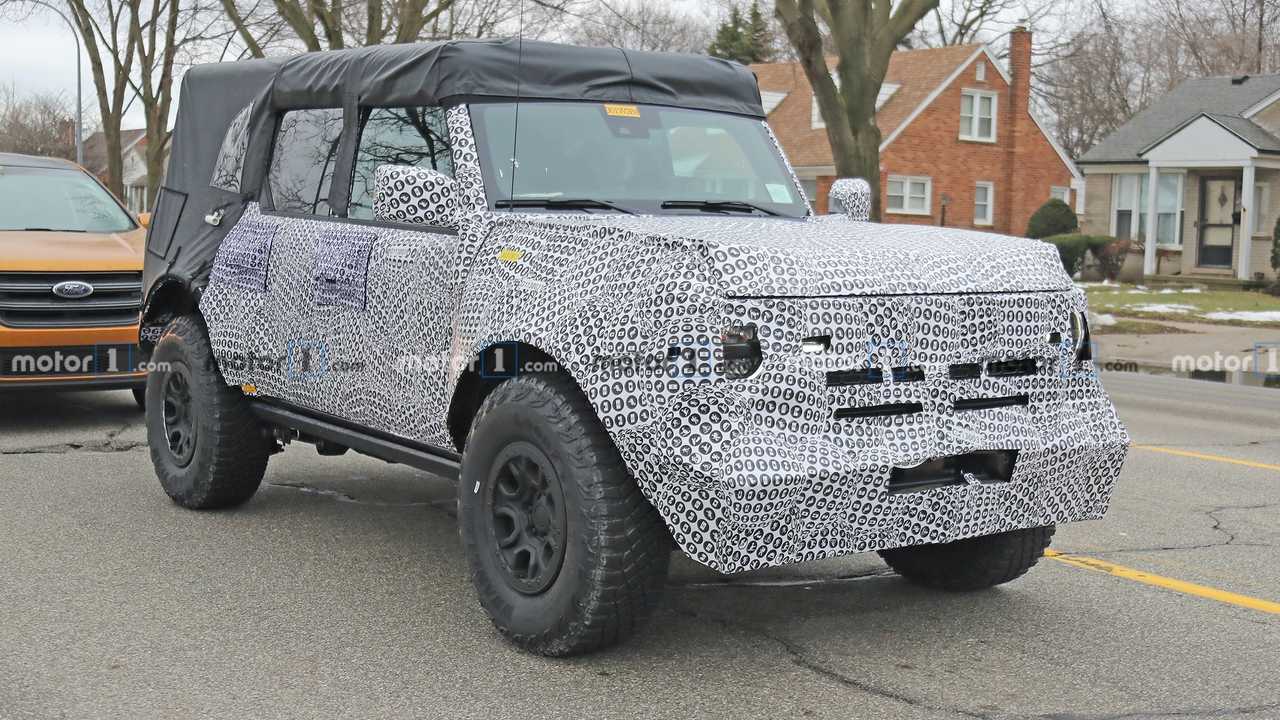 Ford Bronco Bronco Raptor Imaged with FORD Grille FA39E781-FB7E-4824-A033-C248E503CBB2