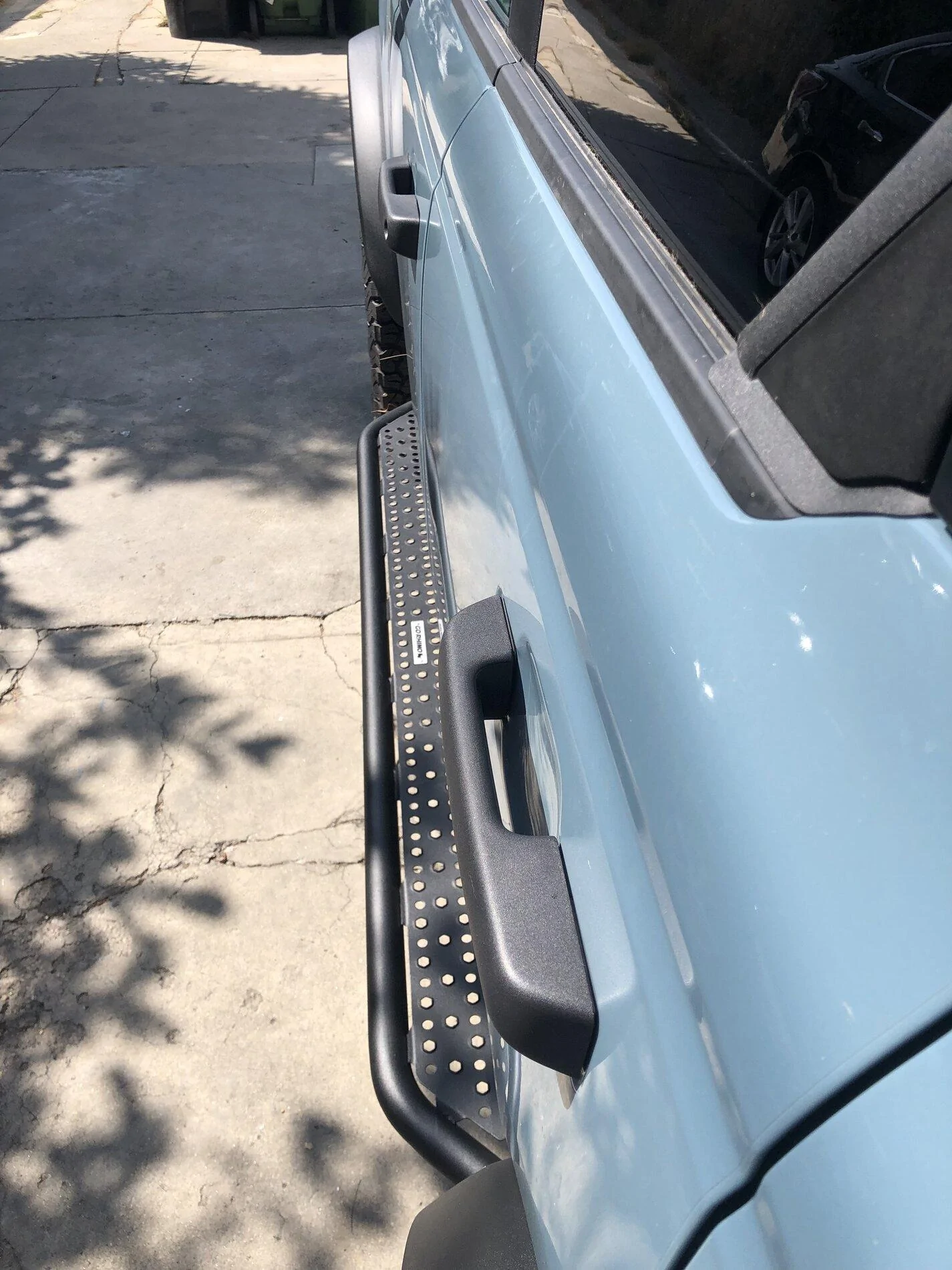 Ford Bronco Installed the Rhino Dominator D6 tube steps on my Badlands Bronco IMG_2192