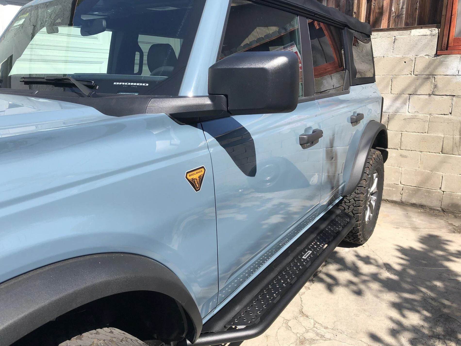 Ford Bronco Installed the Rhino Dominator D6 tube steps on my Badlands Bronco IMG_2190