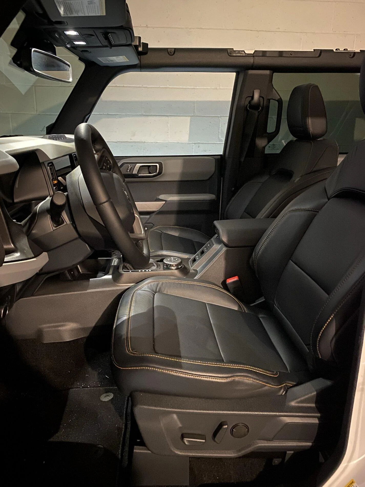 Ford Bronco Request: Badlands with leather interior 67C8C18F-0AB8-40A9-8246-D51DD3114860
