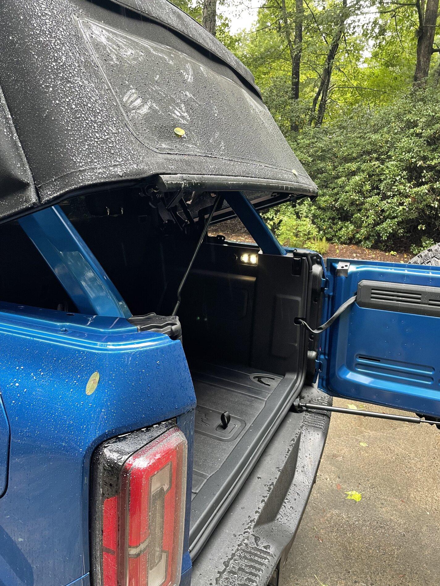 Ford Bronco Starting life with a 4dr Badlands Sasquatch - an owner's review b_trunk