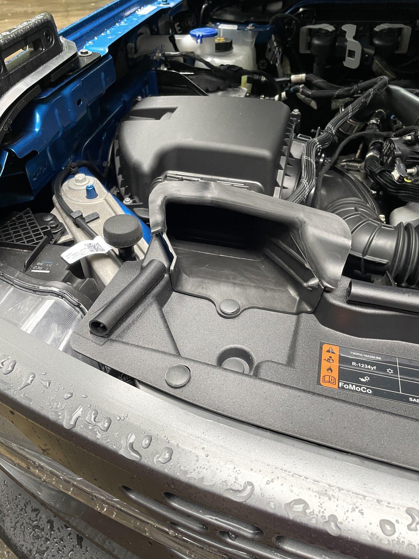 Ford Bronco Starting life with a 4dr Badlands Sasquatch - an owner's review B_intake2