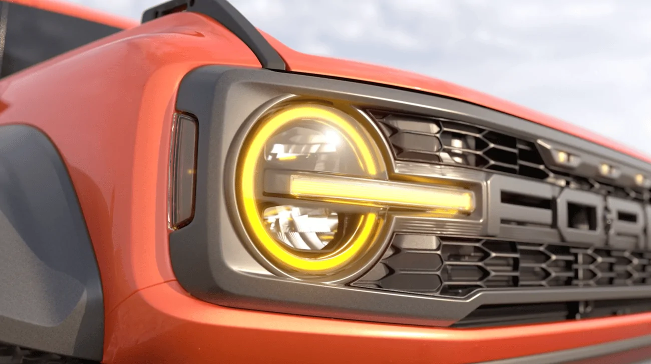 Ford Bronco Raptor grill vs. Previous designs bronco-raptor-confirmed-teaser-video-3