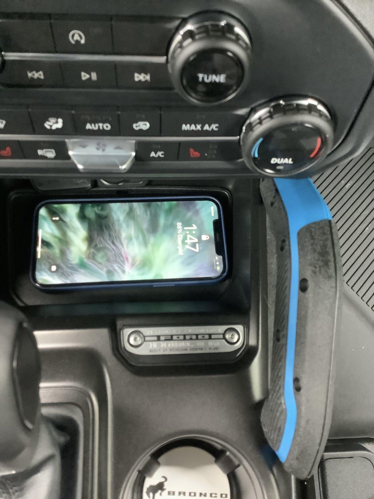 Ford Bronco Wireless charging pad DIY install hack 83229B6D-50F4-491E-A284-2CE8BFDE630A