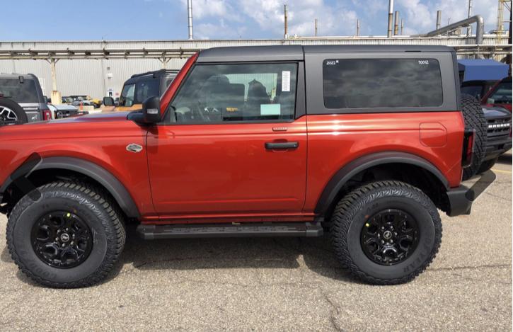 Ford Bronco Why no 2 door factory soft tops? A8351B73-1816-48FF-923A-0D77107897A7