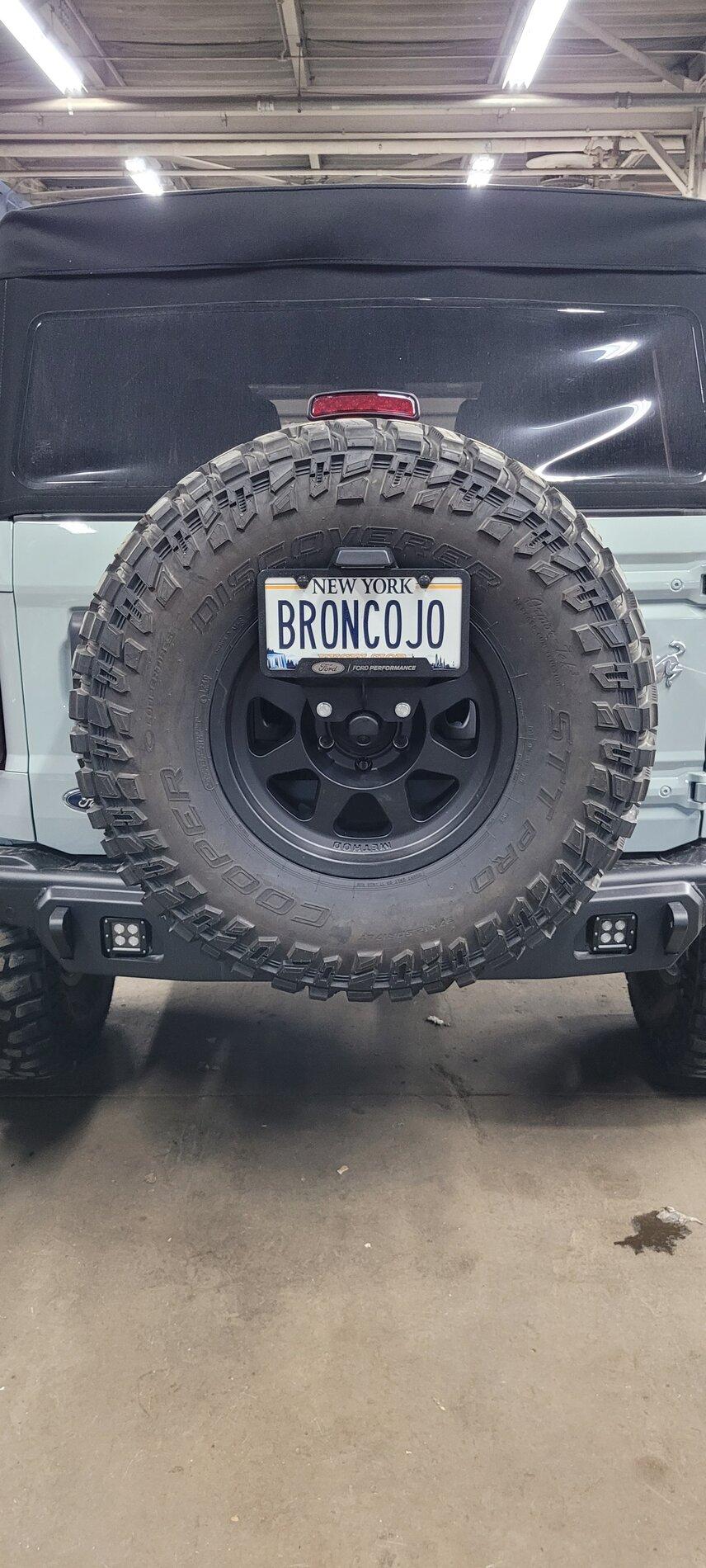 Ford Bronco My Black Diamond Bronco with 37's, 2" spacers, 4WP upper control arms & rear track bar, Method 701 20210923_153241