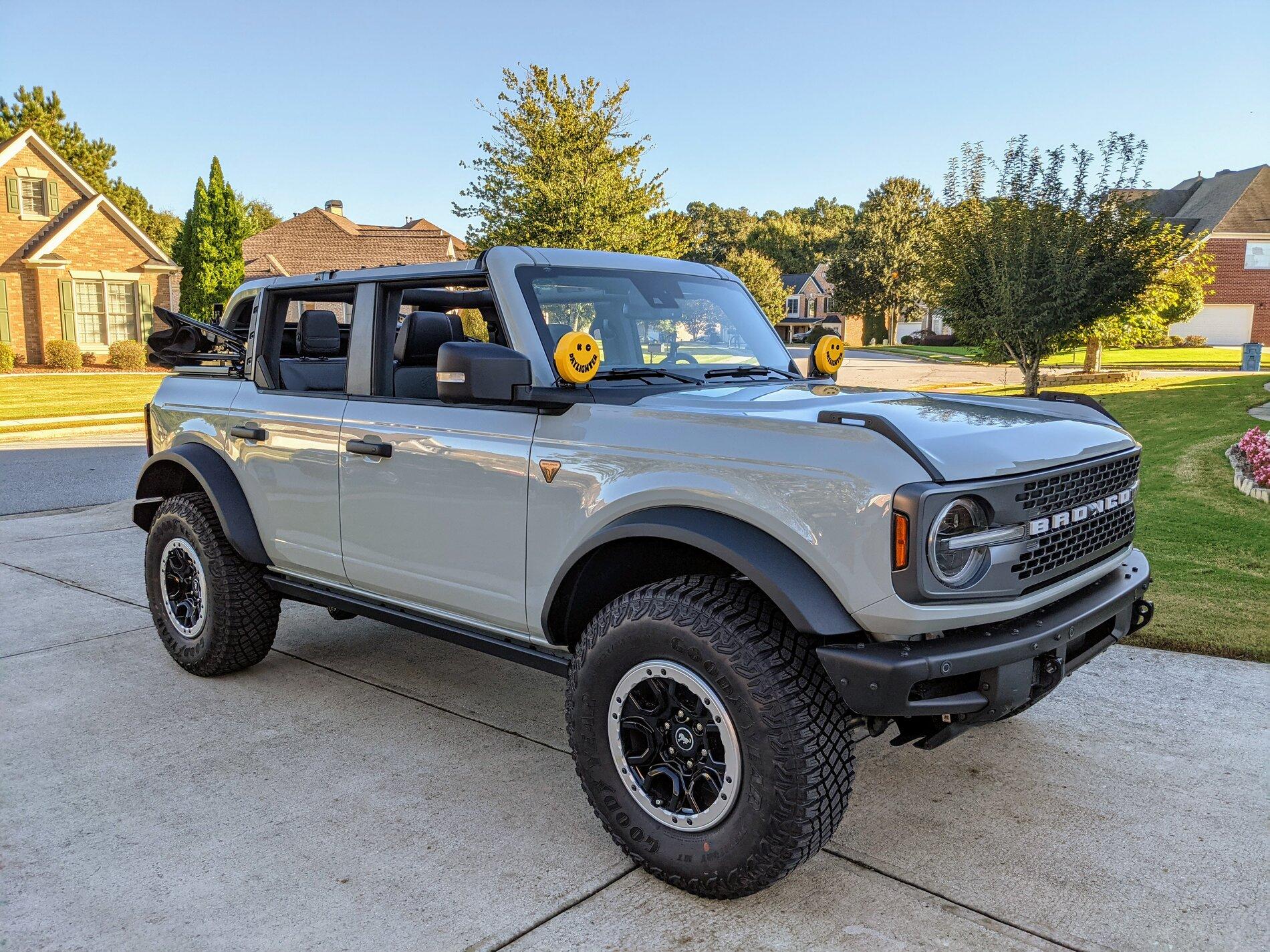 Ford Bronco Even a noob can wire something - installed 5" inch KC lights original_d4d4ddae-d564-4ceb-bac4-488337b8fdb3_PXL_20210923_220626223